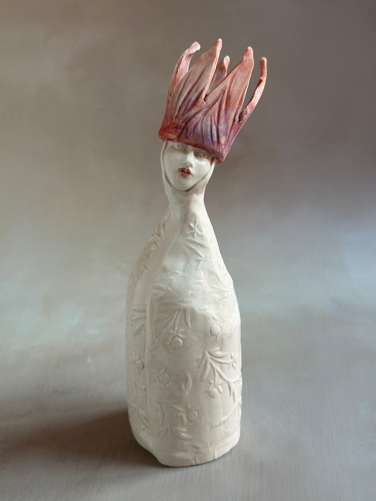 ember-tulip-queen-sculpture-cinder-ceramics-llc